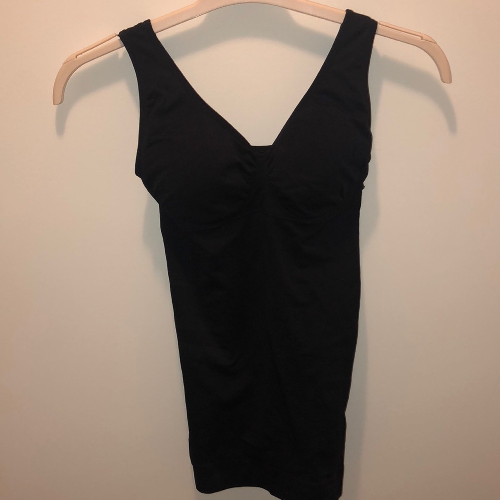 Shape-wear tank top